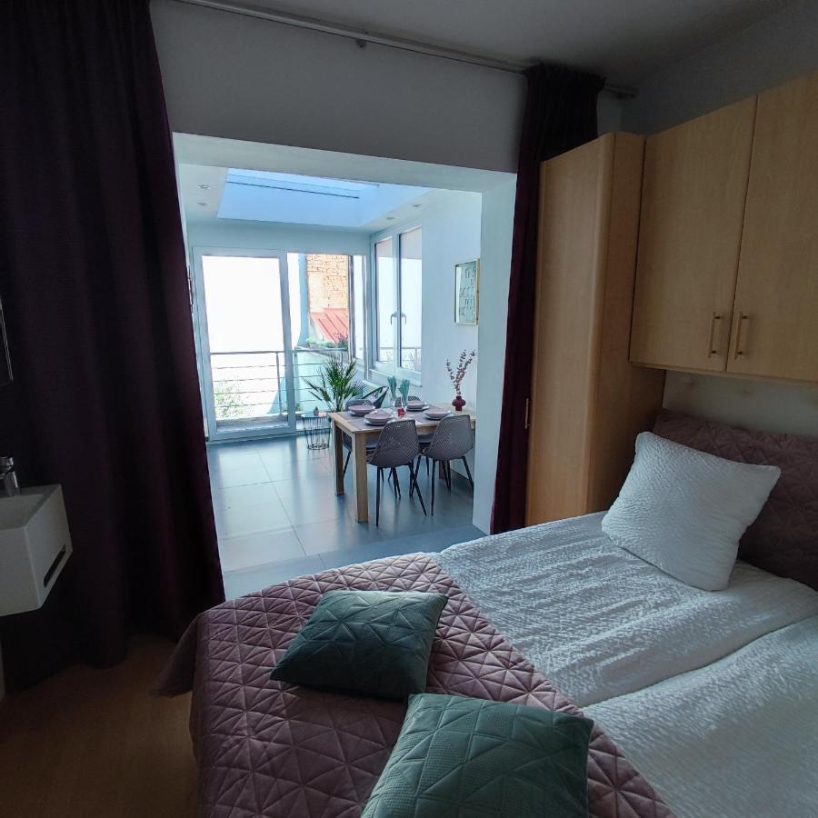 Apartment Villa Ksenija Ostend Exterior photo